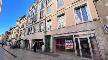 MACON CENTRE VILLE - CARNOT - BOUTIQUE - LOCAL COMMERCIAL A LOUER - Offre immobilière - Arthur Loyd