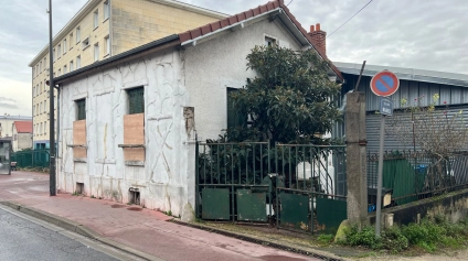 Locaux d’activité à rénover à vendre à Chatillon - Offre immobilière - Arthur Loyd