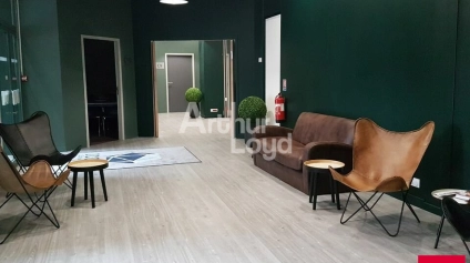 ANGERS GARE / CENTRE BUREAUX DE 734 M² A VENDRE - Offre immobilière - Arthur Loyd