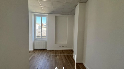 A LOUER Bureaux 17m2-Brive-Parking - Offre immobilière - Arthur Loyd