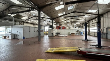 EN EXCLUSIVITE - Chalon Sud à 5 min de l'autoroute Local d'activité 3 965 m² à vendre - Offre immobilière - Arthur Loyd