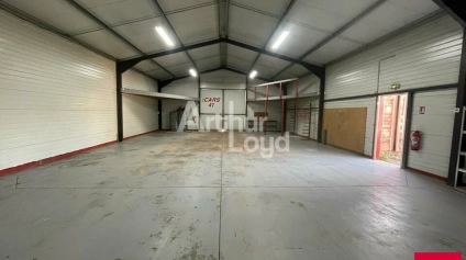 CHAILLES - LOCATION LOCAL D'ACTIVITE DE 310 M² - ZONE D'ACTIVITE - Offre immobilière - Arthur Loyd