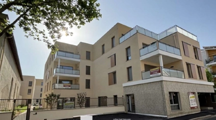 Local commercial à vendre à Craponne centre ville surface modulable - Offre immobilière - Arthur Loyd
