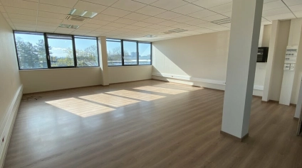 BUREAUX à LOUER de 180 m² - Offre immobilière - Arthur Loyd