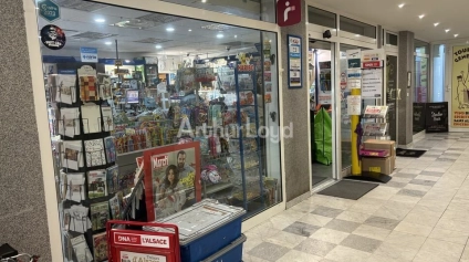 LOCAL COMMERCIAL à VENDRE de 38.4 m² - Offre immobilière - Arthur Loyd