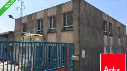 Bureaux rénovés à louer à Valence avec salle de réunion et parkings - Offre immobilière - Arthur Loyd