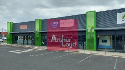 COURNON D'AUVERGNE A LOUER LOCAL COMMERCIAL 461 M² - Offre immobilière - Arthur Loyd