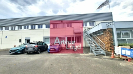 A LOUER BUREAU 290 m² GERZAT - Offre immobilière - Arthur Loyd