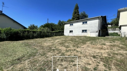 Local Industriel/Stockage 220 m² avec Deux Garages et Sous-Sol - Offre immobilière - Arthur Loyd