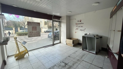 Chalon sur Saône Axe entrant sortant - Local commercial 50 m² à louer - Offre immobilière - Arthur Loyd