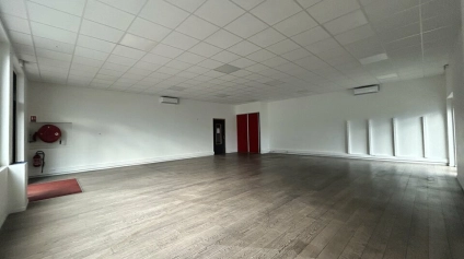 Saint Rémy Zone Californie - Local commercial 440 m² à louer - Offre immobilière - Arthur Loyd