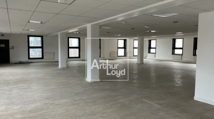 au cur d'Évry, surfaces de bureaux à la location - Offre immobilière - Arthur Loyd