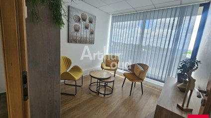 Angers Lac de Maine bureau individuel de 15 m² à louer, tout compris - Offre immobilière - Arthur Loyd