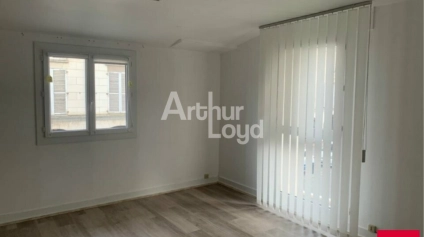 BLOIS - LOCATION BUREAUX DE 61 M² - PROCHE CENTRE ET GARE - Offre immobilière - Arthur Loyd