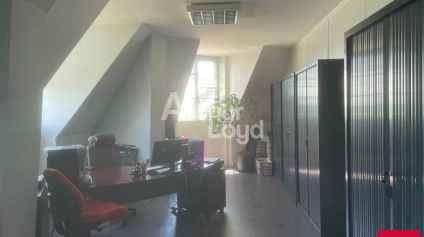 BLOIS CENTRE - LOCATION BUREAUX A PARTIR DE 42 M² - Offre immobilière - Arthur Loyd