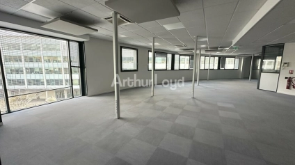 Plateaux de bureaux d'environ 324m2 - REIMS/CLAIRMARAIS - Offre immobilière - Arthur Loyd
