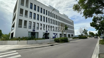 BEZANNES - PLATEAUX DE BUREAUX LIVRÉS PRÉ AMÉNAGÉS - Offre immobilière - Arthur Loyd