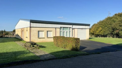 BUREAUX location à LA FRENAYE 76170 - Offre immobilière - Arthur Loyd