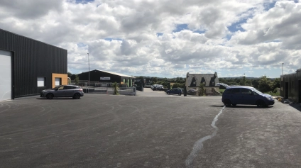  PLEYBEN BORDURE VOIE EXPRESS - Offre immobilière - Arthur Loyd