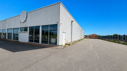 A LOUER LOCAL COMMERCIAL 490 M2 SECTEUR CLERMONT - Offre immobilière - Arthur Loyd