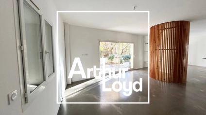 Local professionnel à louer Montferrier-sur-Lez jardin privatif 100 m² - Offre immobilière - Arthur Loyd