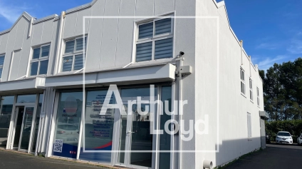 Bureaux à louer 50 m² Lattes rez de chaussée entièrement rénové - Offre immobilière - Arthur Loyd
