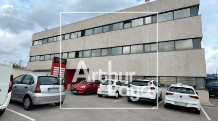 Bureaux à louer à Montpellier avec parking privatif proche Garosud - Offre immobilière - Arthur Loyd