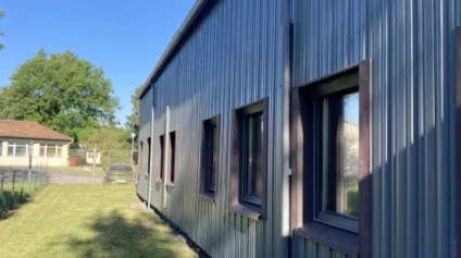 Locaux d'activités avec bureaux et atelier à louer à Gradignan sur 1500 m² - Offre immobilière - Arthur Loyd