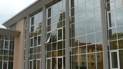 Bureaux à louer à Le Pecq dans le Parc des Érables proche RER A - Offre immobilière - Arthur Loyd
