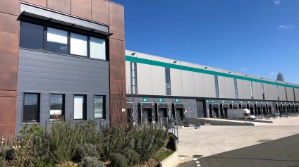Entrepôt logistique à louer à Marly-la-Ville divisible et certifié BREEAM - Offre immobilière - Arthur Loyd