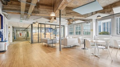 Bureaux à vendre à Puteaux dans immeuble indépendant proche métro et commerces - Offre immobilière - Arthur Loyd