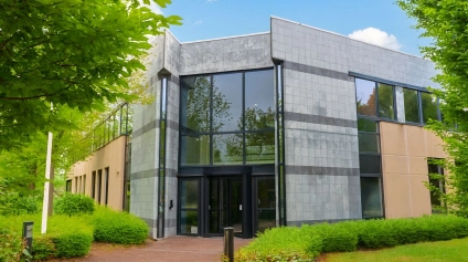 Bureaux à louer à Gennevilliers modulables dès 300 m² proche transports - Offre immobilière - Arthur Loyd