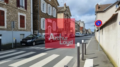 Commerce proche de la Gare de Melun - Offre immobilière - Arthur Loyd