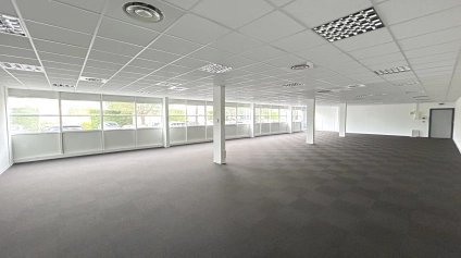 Bureaux à louer à Mérignac Aéroport - Surfaces modulables à partir de 167 m² avec parking - Offre immobilière - Arthur Loyd